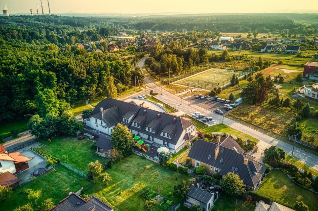 Hotel Bialy Dom Rybnik  Exterior foto
